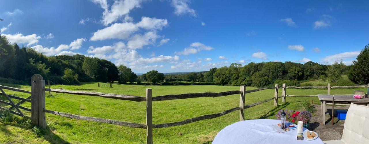 Moaps Farm B&B Support Small Business, Welcome, Check In From 5 Pm Danehill Exterior foto